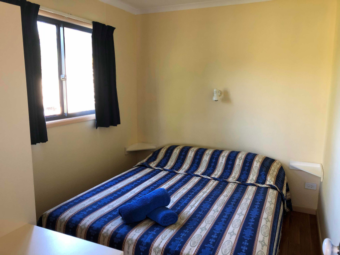 Bedroom, Breeze Inn Ulladulla, Shoalhaven - Pt B