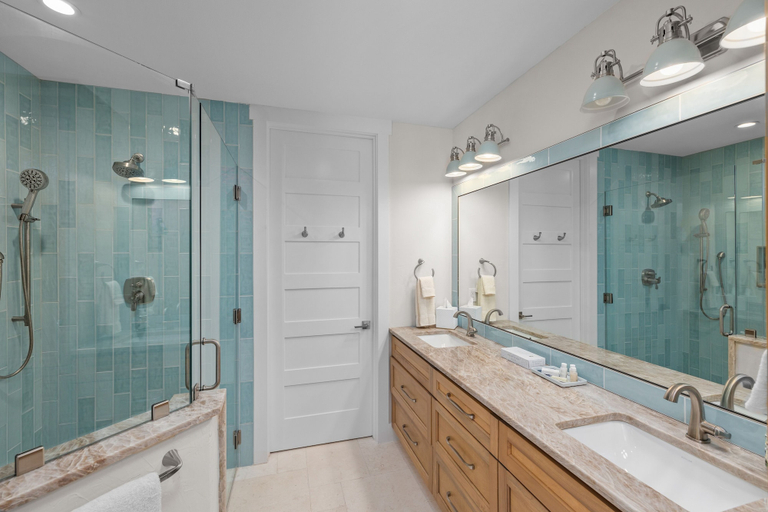 Bathroom 3, 8242 Breakers Blvd. 5 Bedroom Home, Cameron