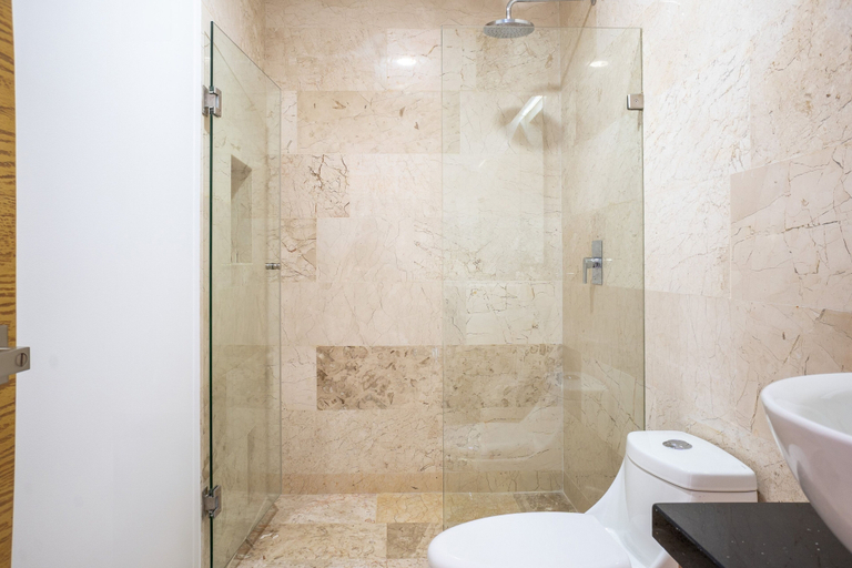 Bathroom 3, Menesse Studio 1 Bedroom Home, Cozumel