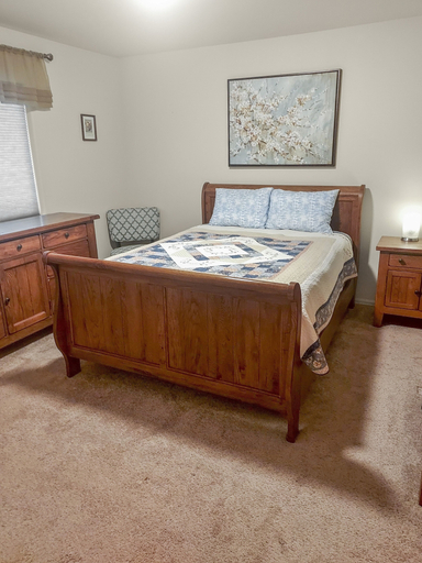 Room 2, Hermosa Haven 3 Bedroom Home, Montrose