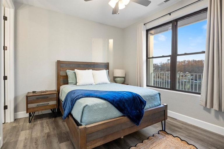 Room 3, Topsider Condo w/ Updated Design & Amazing Main Channel Views, Camden