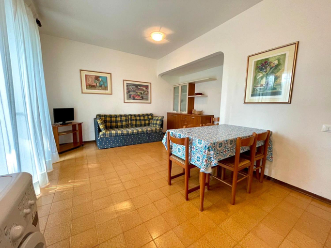 Others 5, Comfortable house with shared pool, Venezia