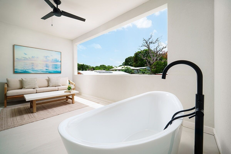 Bathroom 2, Sorrento 10 3 Bedroom Villa