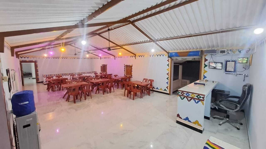 Dining 5, Rann taara stay, Kachchh