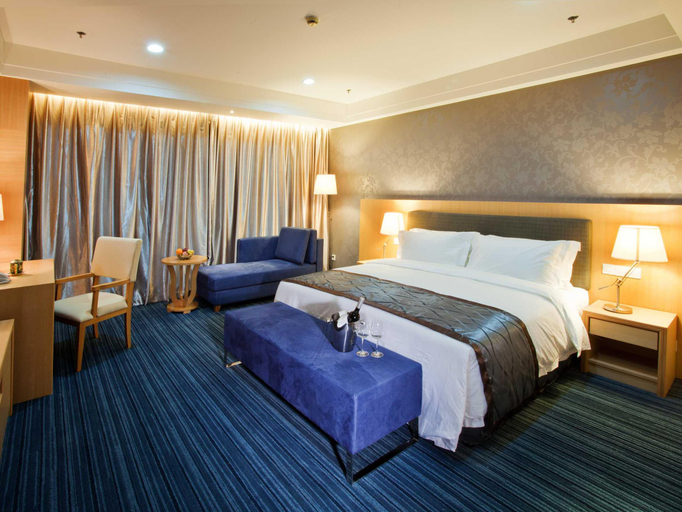 Bedroom 3, Dianshan Lake Century Hotel, Suzhou
