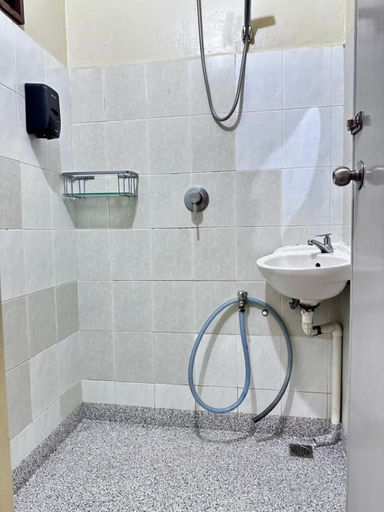 Bathroom 5, Ardour Lodge - Room B1 with Open Concept Bathtub, Penang Island