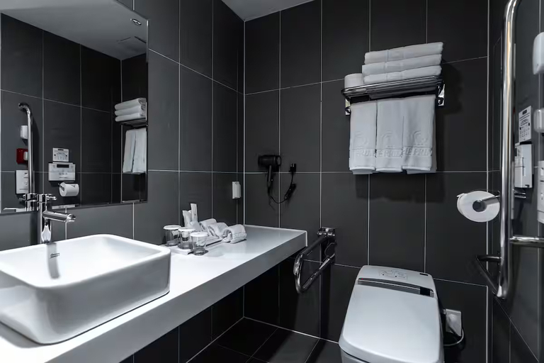 Bathroom 5, The Prima Hotel Jongno, Jongno