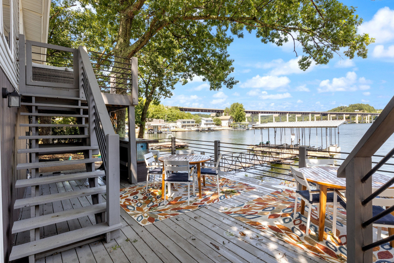 Outdoor dining 5, Private Dock & Fireplace Steps From Osage Beach, Camden