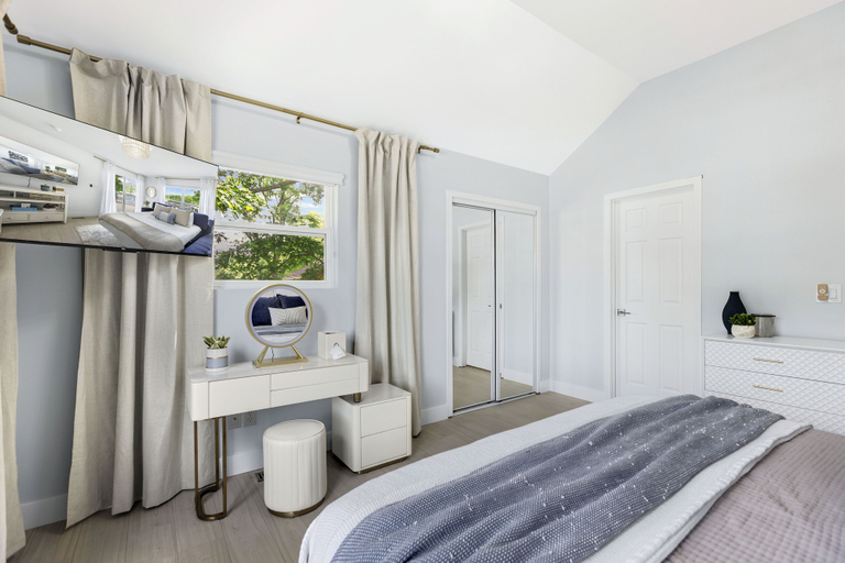 Room 2, Newly Remodeled w/ Dock, Boat & PWC Slips, Pool Table & Golden Tee, Camden