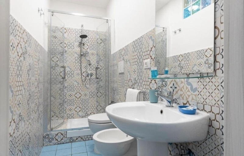 Bathroom 4, Sapore Di Mare, Latina