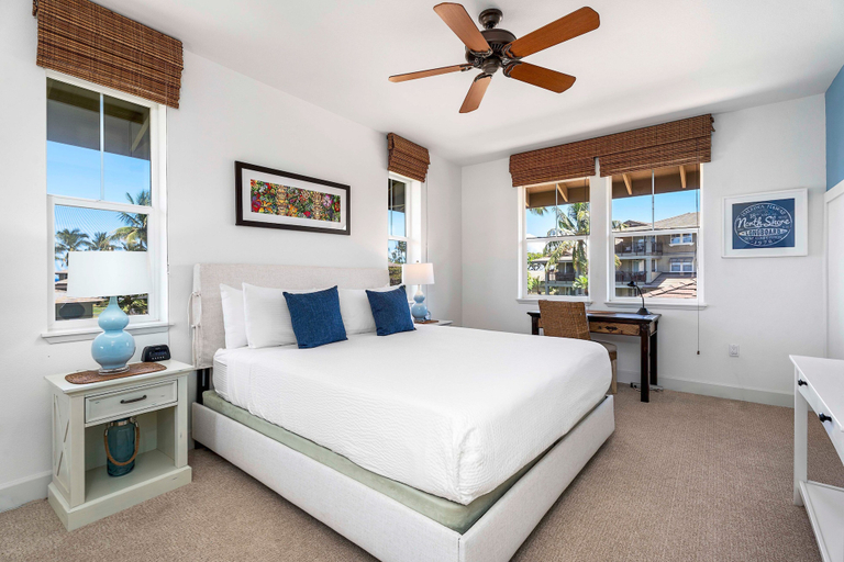 Room 5, Complete Remodel Stunning Ocean Views Discount of Golf, Hawaii