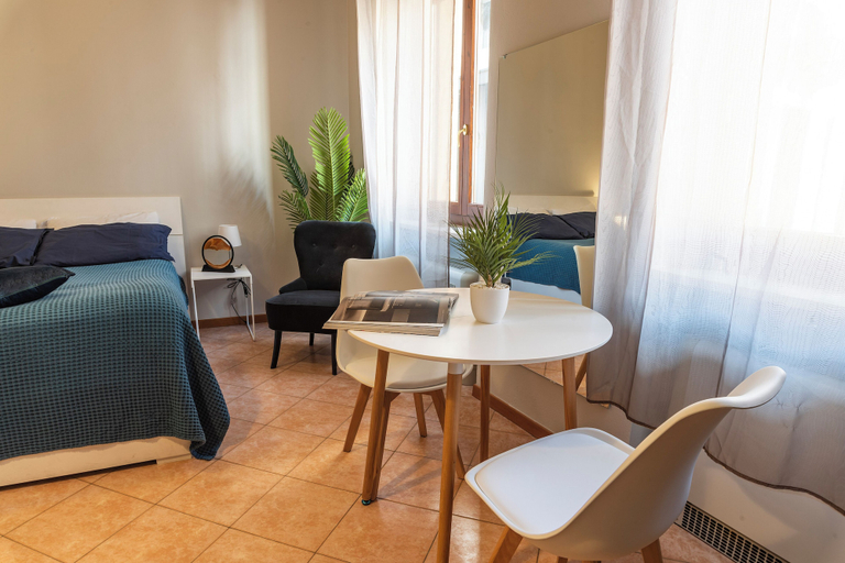 Others 5, Italianflat - Rentroom, Verona