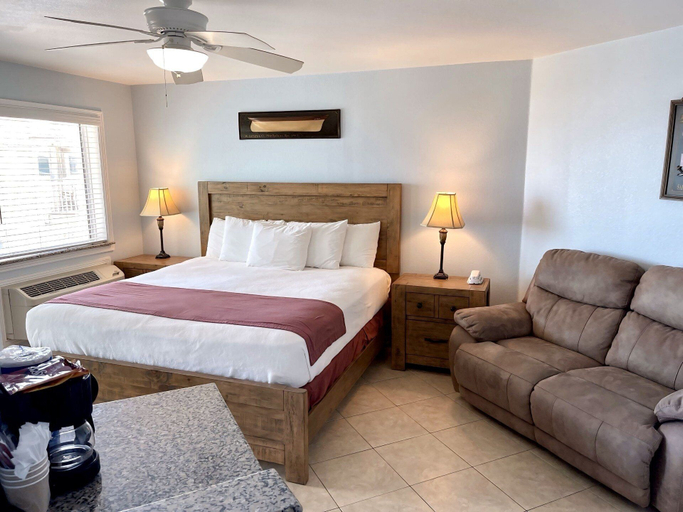 Room 5, Beachgate Condo Suites And Hotel 531+532a+532b 3 Bedroom Condo, Nueces