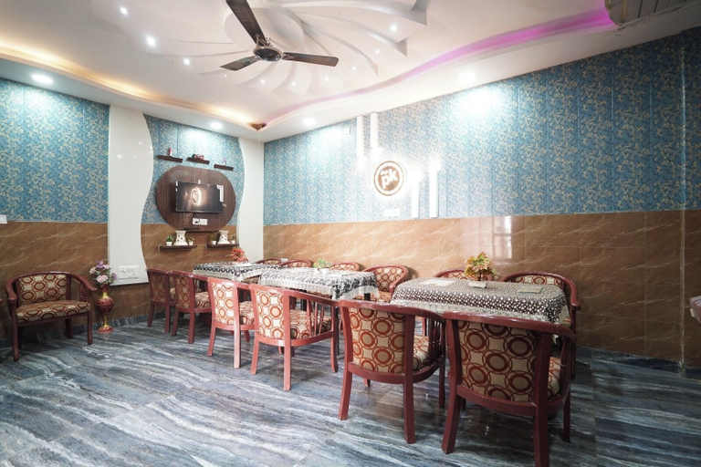 Dining, NOVA RESORTS, Rae Bareli