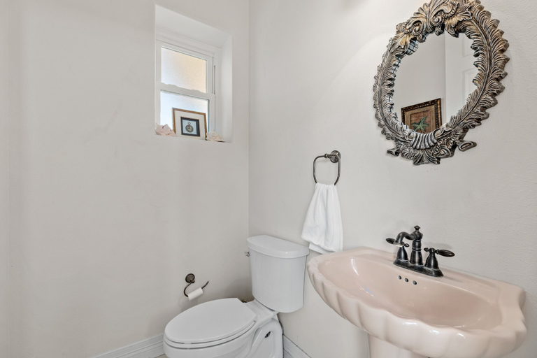 Bathroom 4, Kar - Private House Just Steps From Beach Access 4 Bedroom Home by RedAwning, Cameron