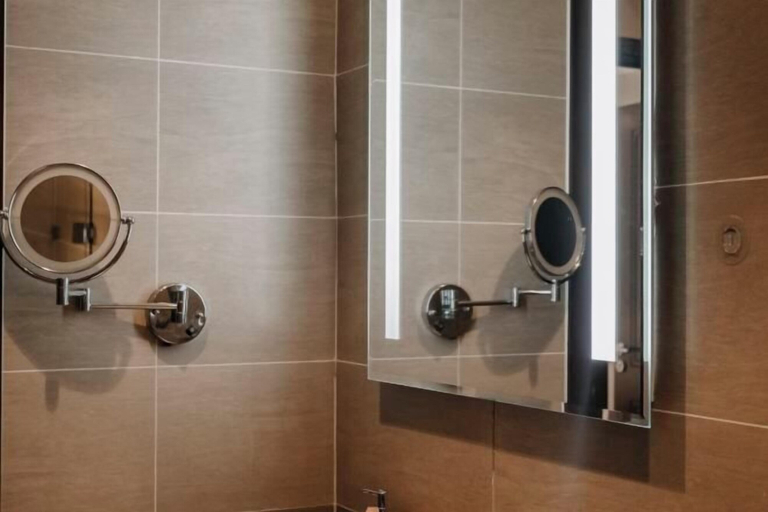 Interior 4, Beachfront Luxury 2 Bedroom Apartment by Villuxy, Da Nang