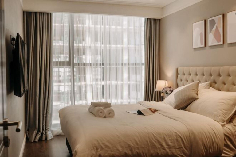 Room 2, Beachfront Luxury 2 Bedroom Apartment by Villuxy, Da Nang