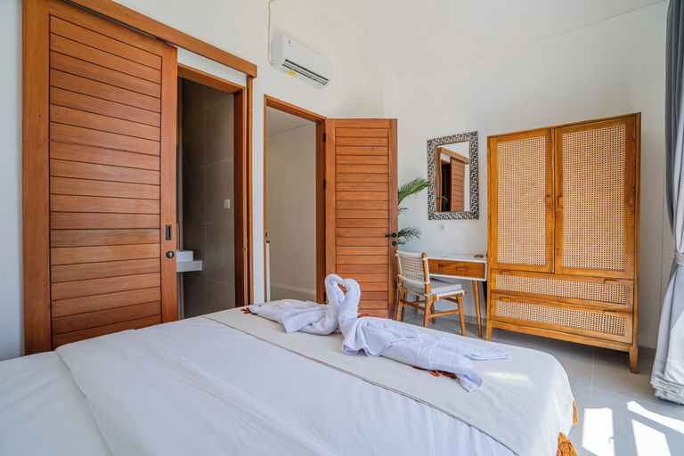Room 2, Sunny Villa Tumbak Bayuh, Badung