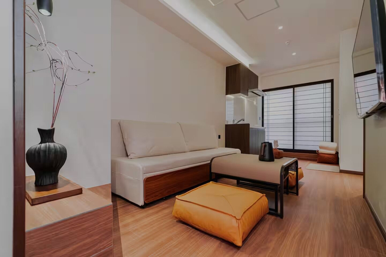 Room 4, hokkawaakihabara, Chiyoda