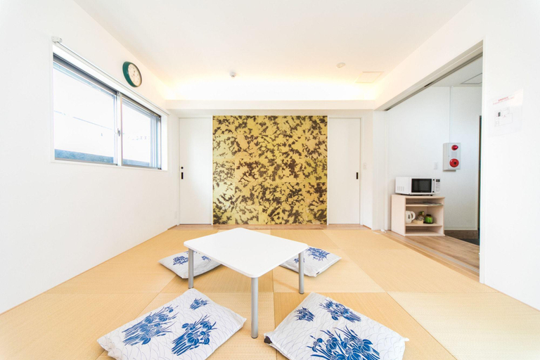 Others 5, Kevin's Place Annex, Kyoto