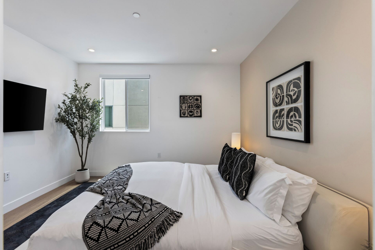 Room 2, Casa Sycamore by Oraklus, Los Angeles