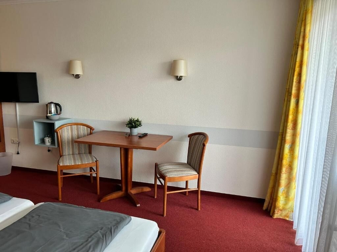 Bedroom 4, Gästehaus Tilly, Göttingen