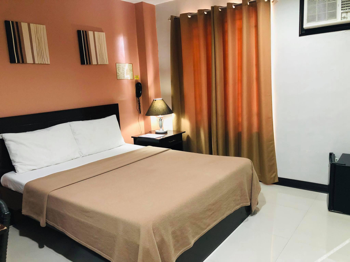 Bedroom 2, Juanita's Guesthouse, Mabalacat