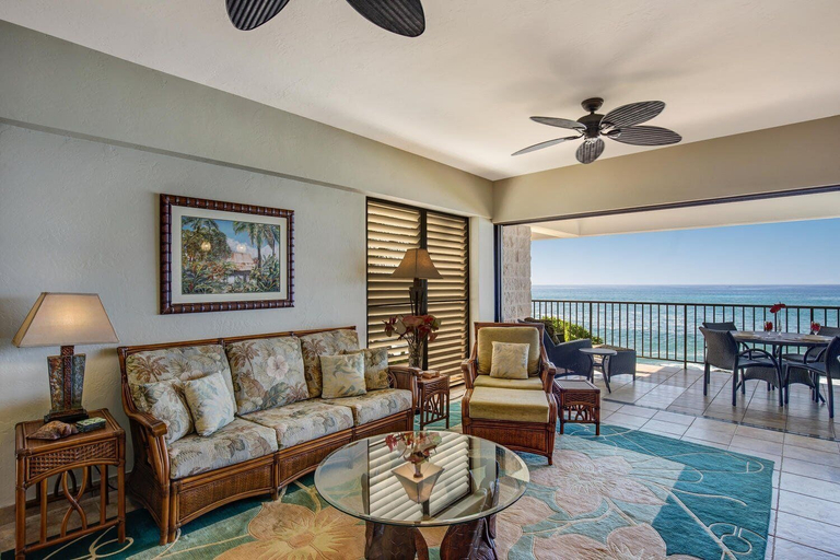 Interior, Direct Ocean Front Steps From the Beach Large Lanai - Vrkcv, Hawaii