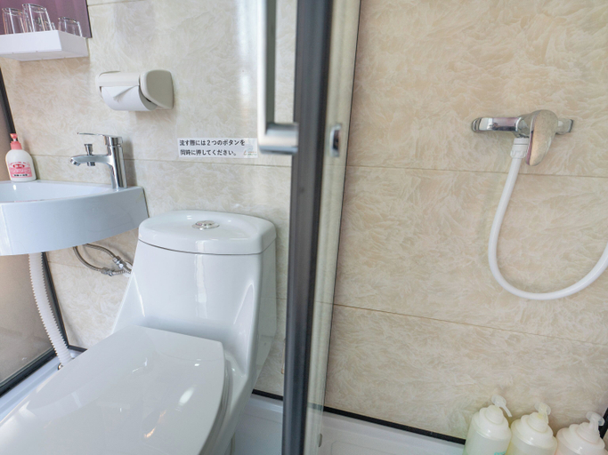 Bathroom 4, Fuji Hoshizorano Mura Tabist, Narusawa