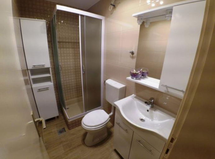 Bathroom 3, Apartments Maritimo, Smokvica