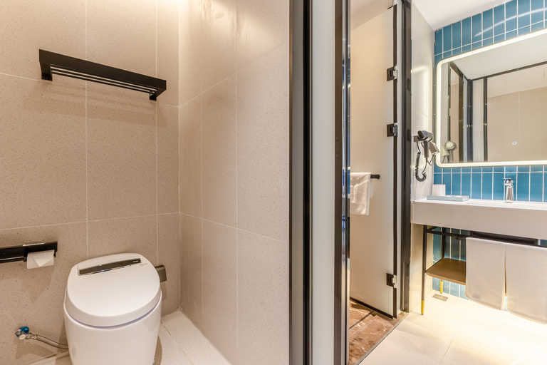 Bathroom 3, Echarm Hotel Fuyang Yingzhou Wanda Plaza, Fuyang