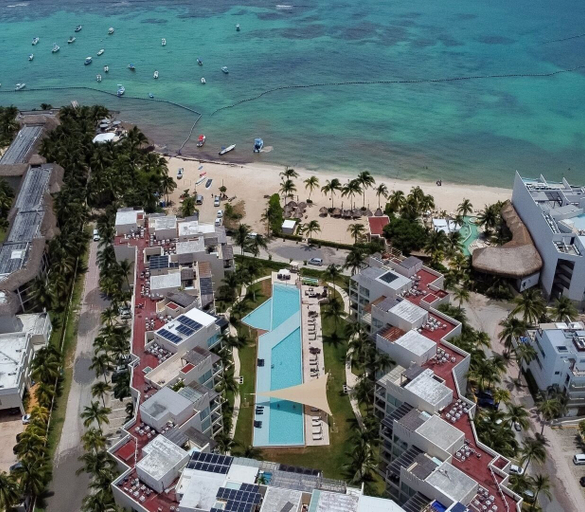 Exterior, Elements Penthouse 23 3 Bedroom Condo by RedAwning, Cozumel