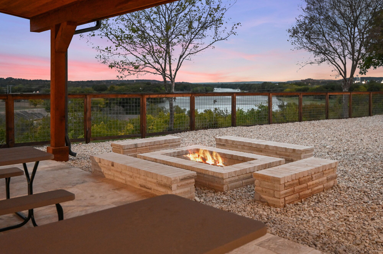 Terrace/patio 5, Guadalupe Bluff Mediterranean 5 Bedroom Home by RedAwning, Kerr