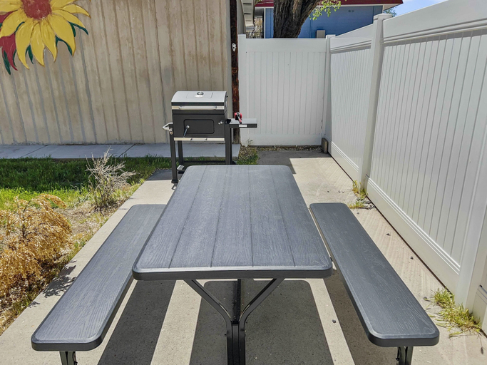 BBQ/picnic area, Grand Lodge 5 Bedroom Home, Mesa