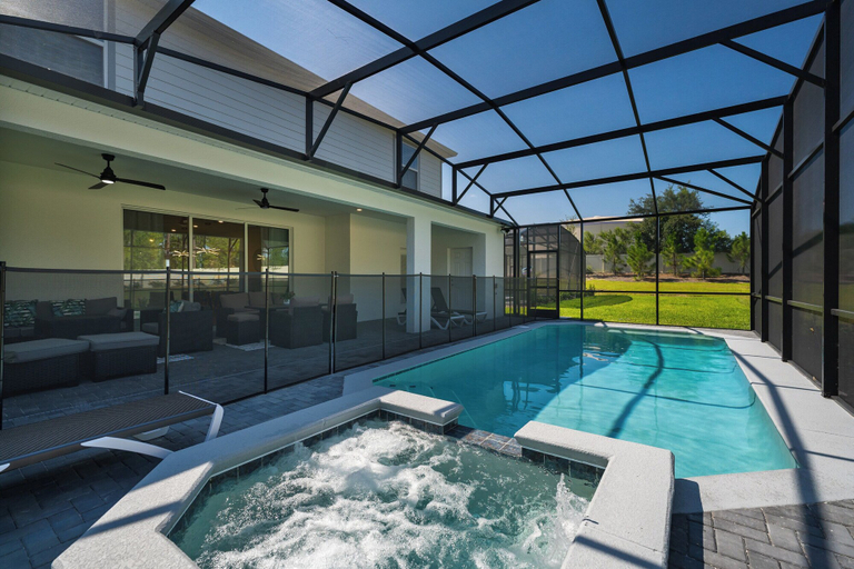 Pool 2, Spacious 9BR Villa Home Theater Pool, Polk