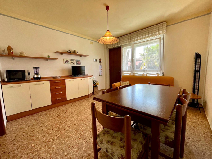 Others 5, Beautiful villa with garden for 6 people, Venezia