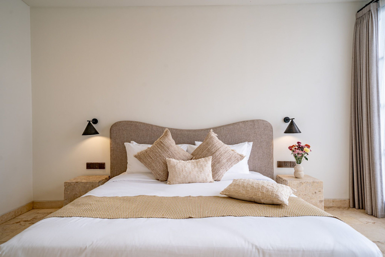 Room 2, Villa Ceylon 4 Uluwatu, Badung