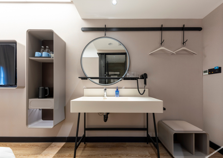 Bathroom 3, Hanting Hotel Beijing Chaoyang Baliqiao Subway Station, Beijing