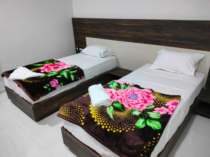 Room 4, HOTEL HARIKA GRAND LODGE, Krishna