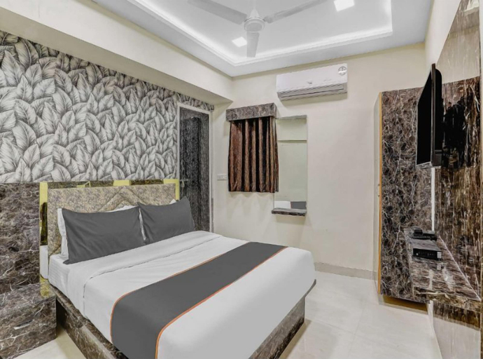 Bedroom 5, Hotel Bhavya Regency, Ahmadabad