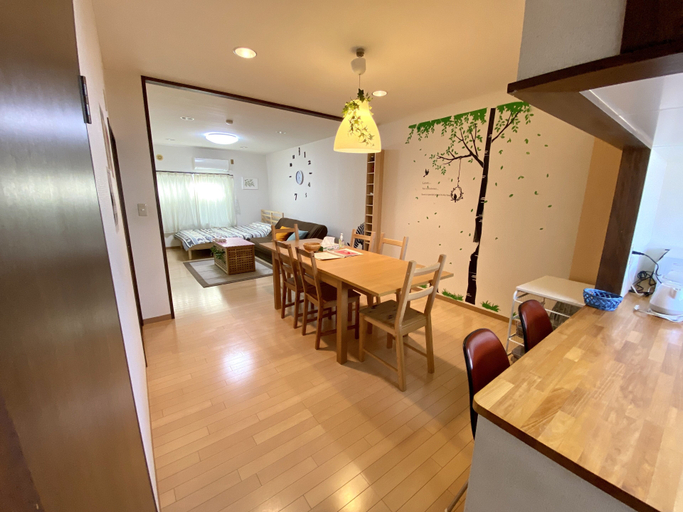 Food & Drinks 4, NOMAD Take Five, Matsudo