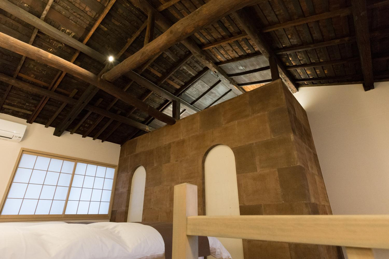 Bedroom 2, Kakishibuan Holiday Rentals, Kyoto