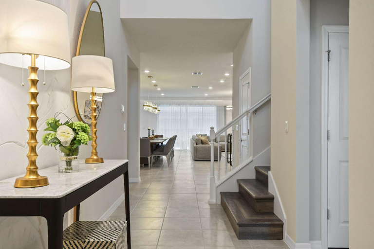 Others 2, Modern Villa with Resort Amenities & Game Room, Polk