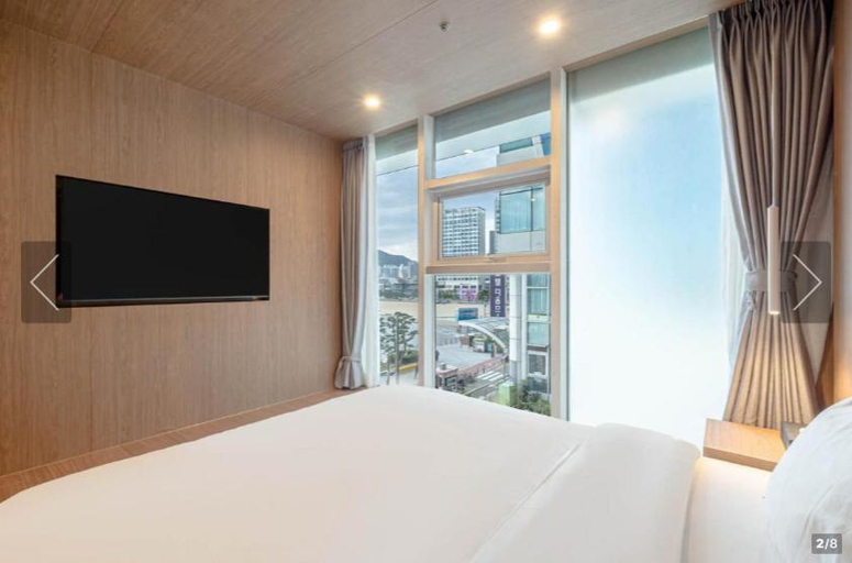 Bedroom 2, DeHomme Hotel, Suyeong