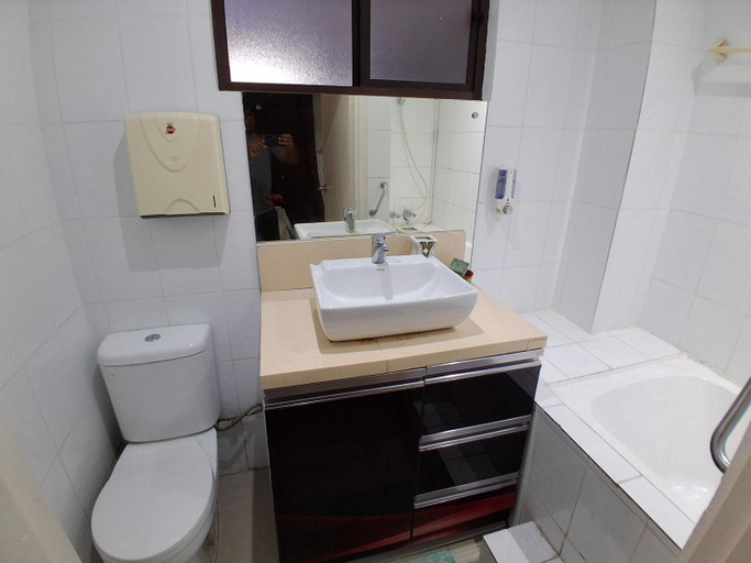 Bathroom, Nadi Airport Transit Hotel, Ba