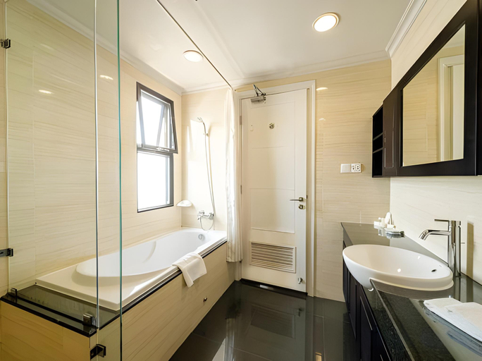 Bathroom 4, Mayfair Suites Serviced Apartment, District 1
