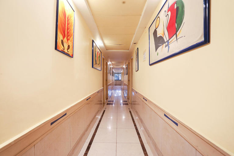 Public Area 3, FabHotel De Rajnigandha, Nashik