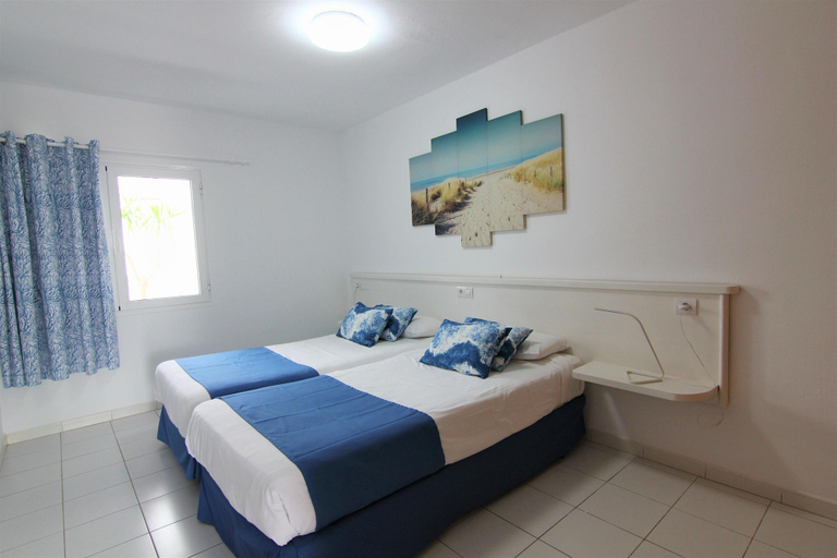 Bedroom 2, Apartamentos Arena Dorada, Las Palmas
