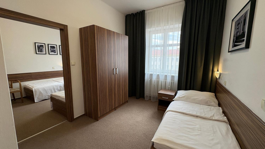 Bedroom 3, B&B Hotel Praha, Nový Jičín