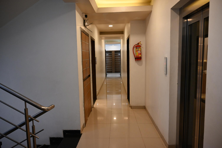 Public Area 2, Shradha Saburi Palace Shirdi, Ahmadnagar